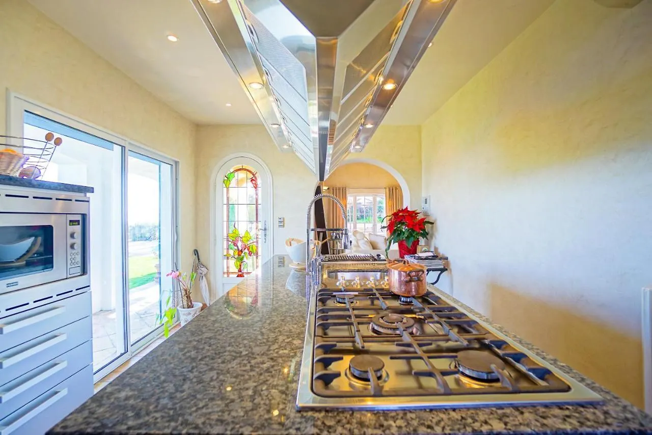 Luxueuse Villa Surplombant La Mer - Vue Incroyable Saint-Raphael  Saint-Raphael (Var)
