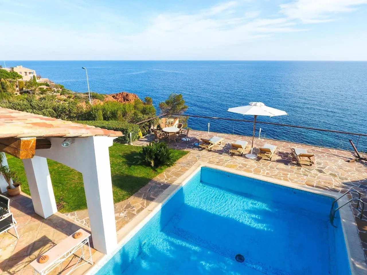 Luxueuse Villa Surplombant La Mer - Vue Incroyable Saint-Raphael  0*, Saint-Raphael (Var) France