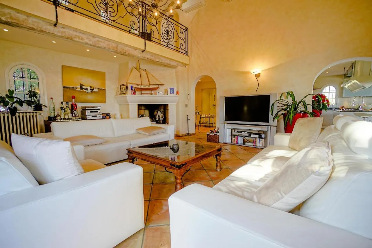 Luxueuse Villa Surplombant La Mer - Vue Incroyable Saint-Raphael